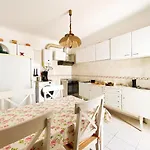 Simple Lovers' Retreat In #1888 Espiche