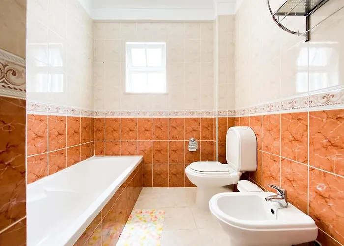 Simple Lovers' Retreat In #1888 * Espiche