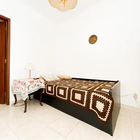 Apartamento Simple Lovers' Retreat In #1888